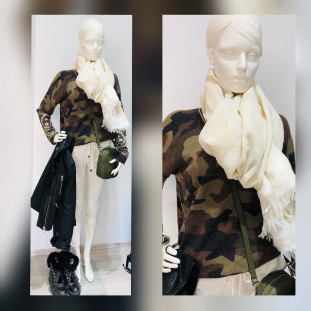 Camouflage Grace,, Lederejacke